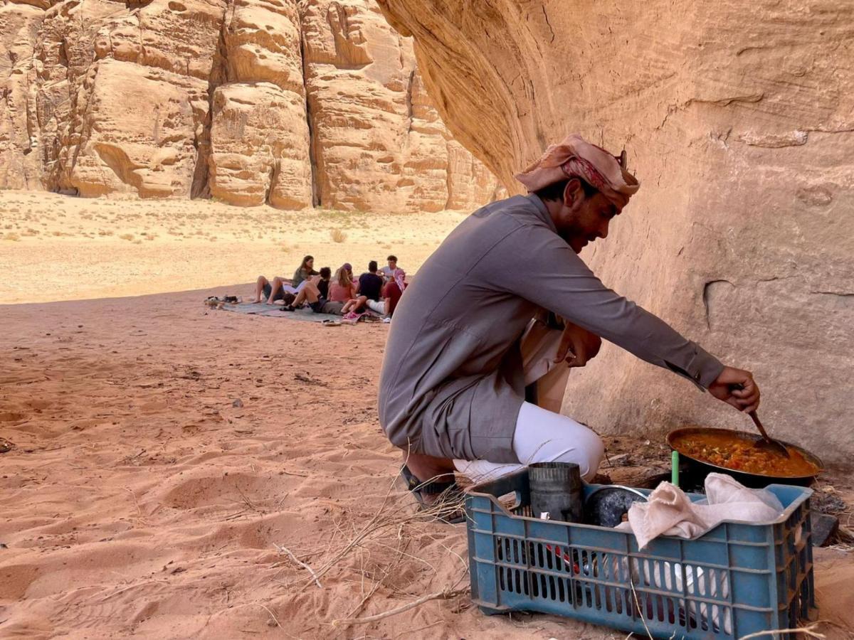 Wadi Rum Travel Camp Ngoại thất bức ảnh