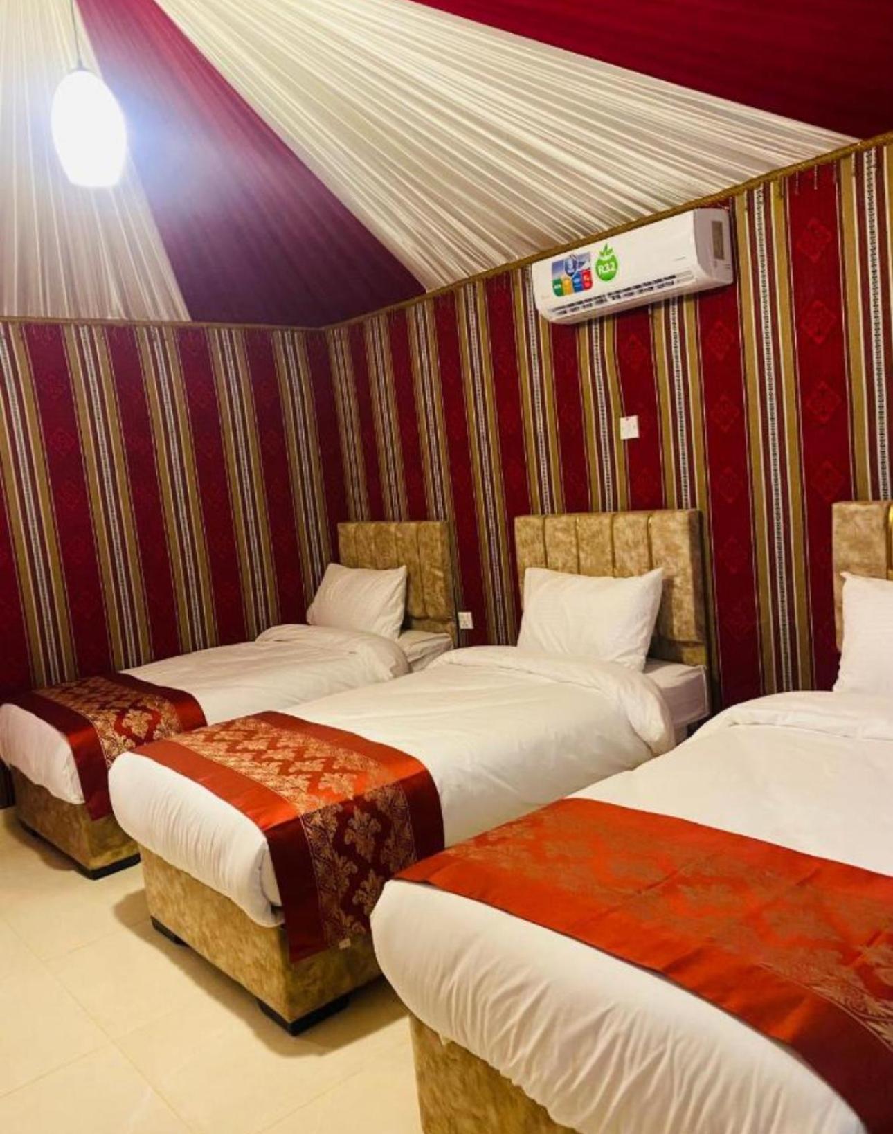 Wadi Rum Travel Camp Ngoại thất bức ảnh