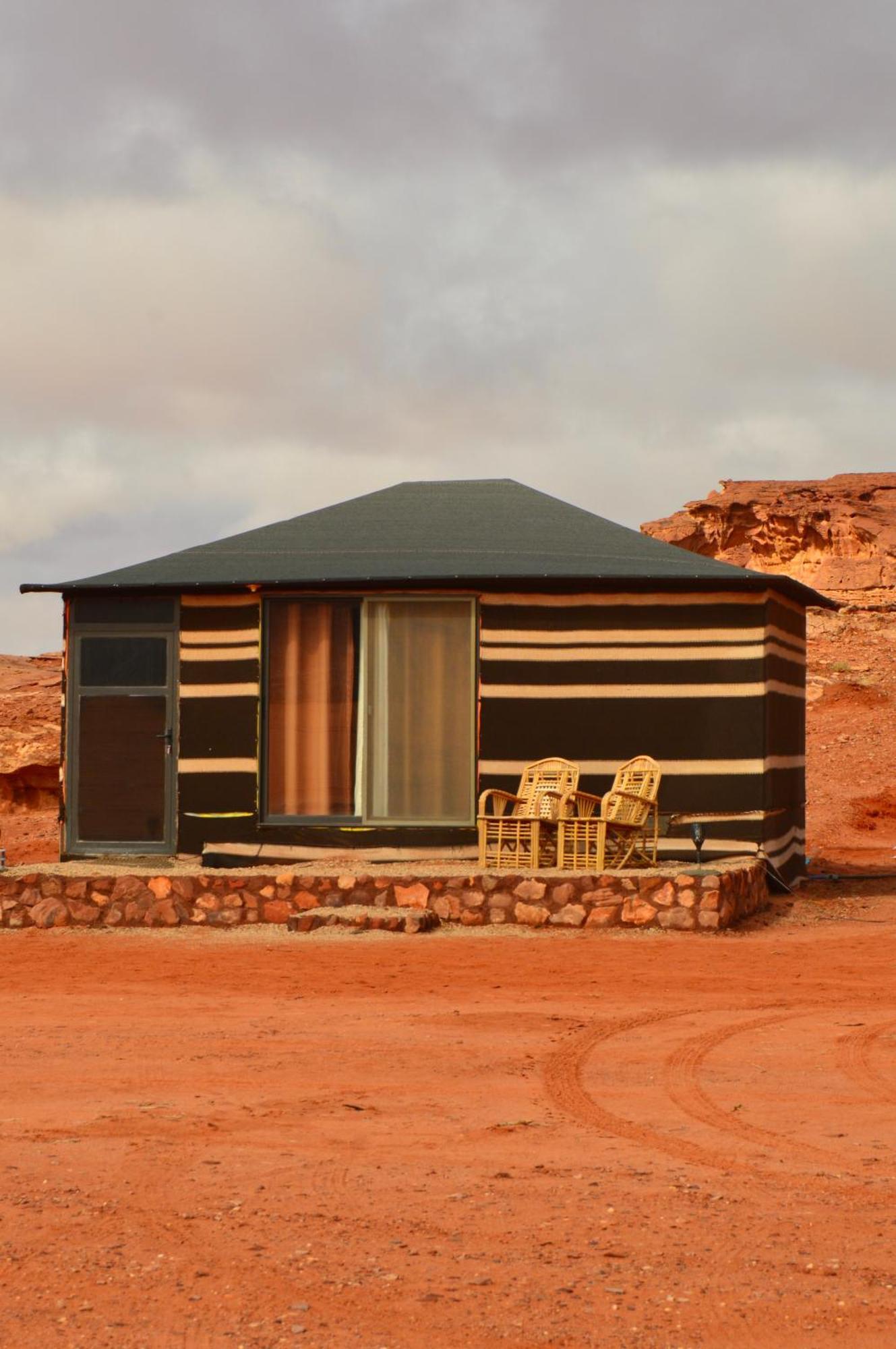 Wadi Rum Travel Camp Ngoại thất bức ảnh