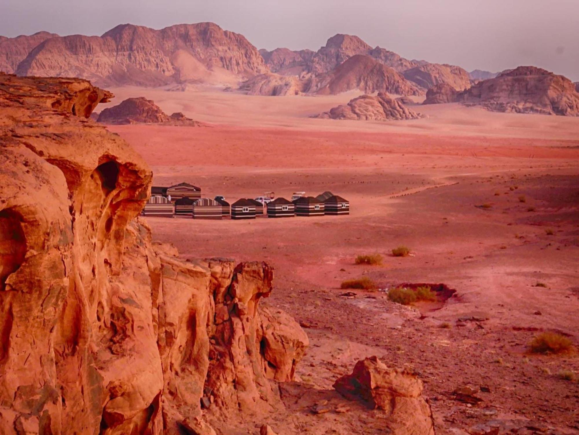 Wadi Rum Travel Camp Ngoại thất bức ảnh